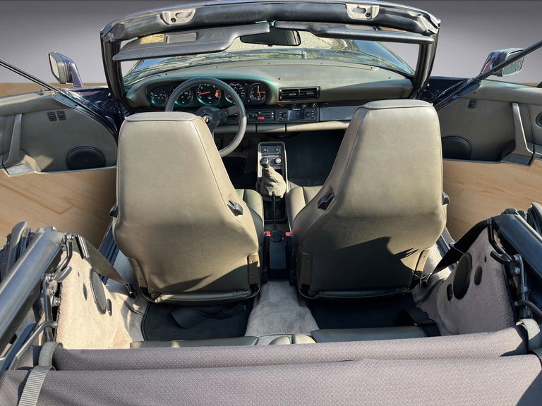 Porsche 911 Carrera 3.2