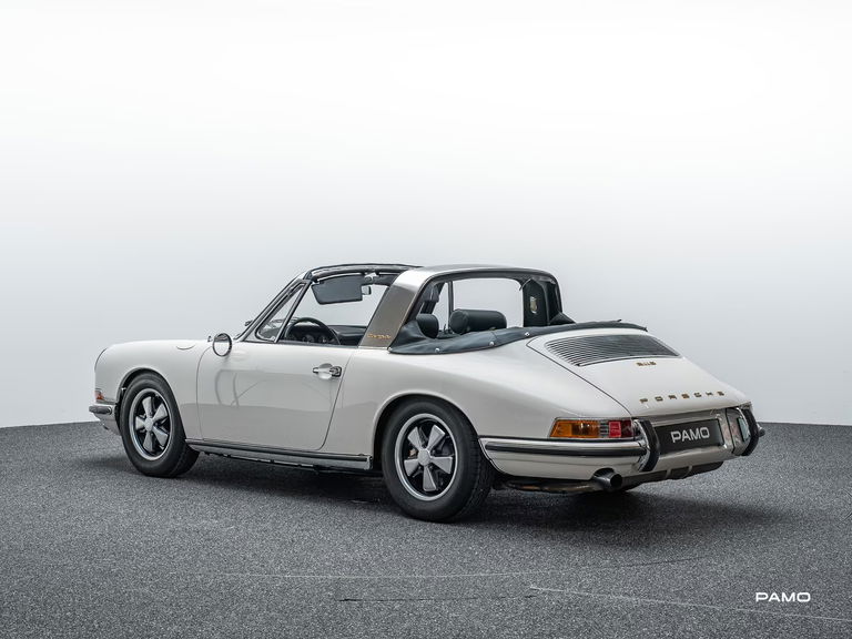 Porsche 911 S (F-Modell)