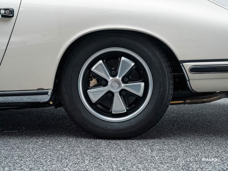 Porsche 911 S (F-Modell)