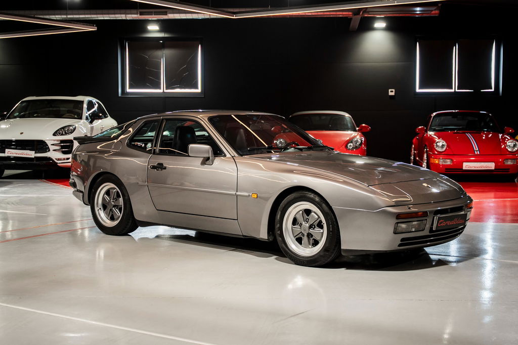 Porsche 944 Turbo Coupé