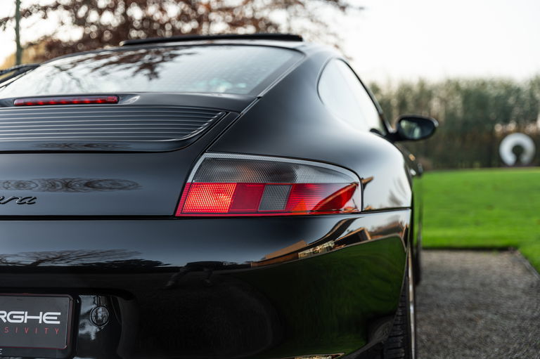 Porsche 996 Carrera