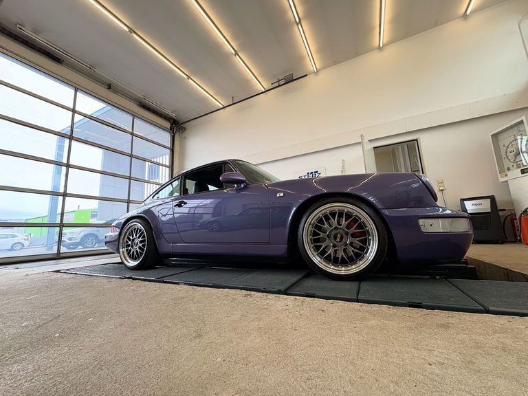 Porsche 964 Carrera 4