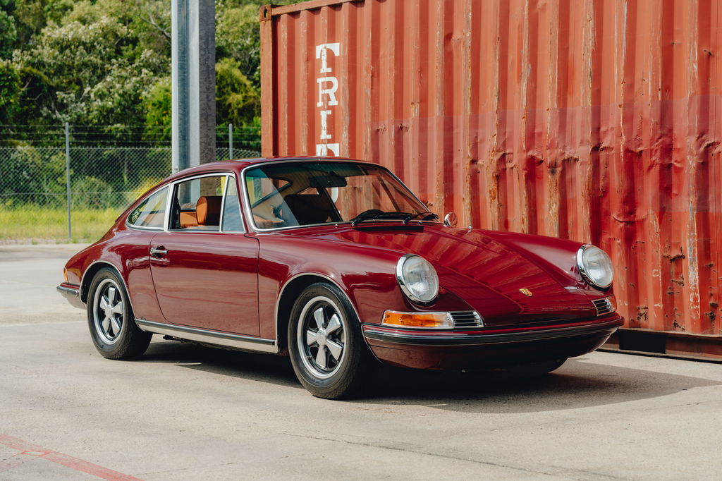 Porsche 911 E