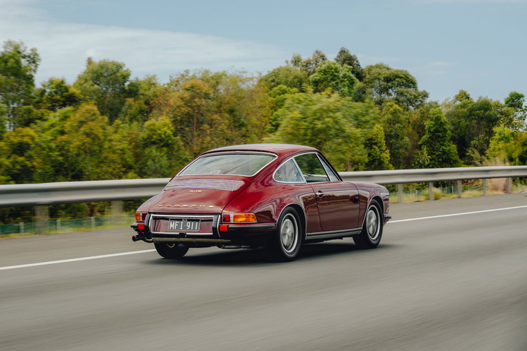 Porsche 911 E