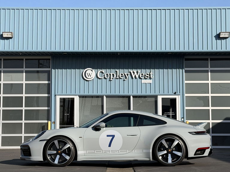 Porsche 992 Sport Classic