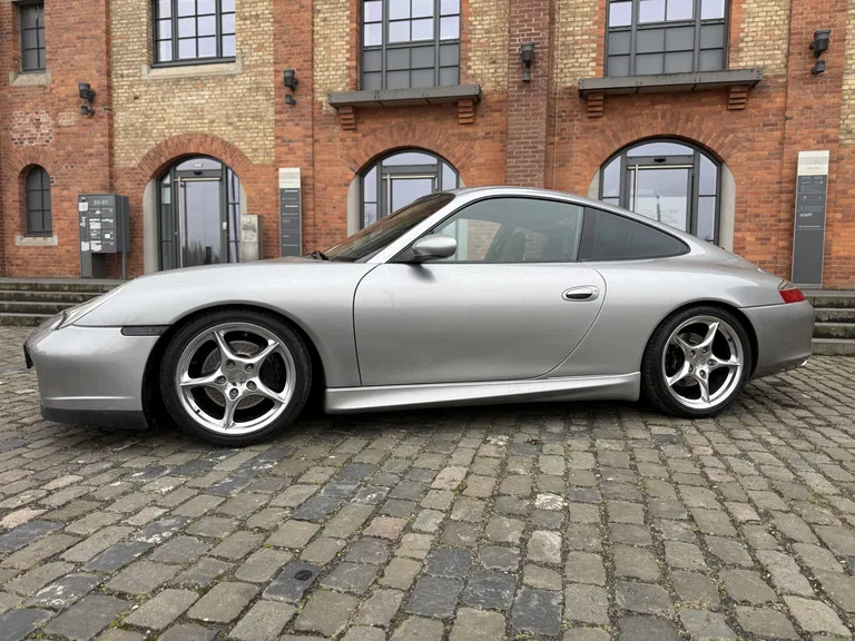 Porsche 996 Carrera “40 Jahre 911”