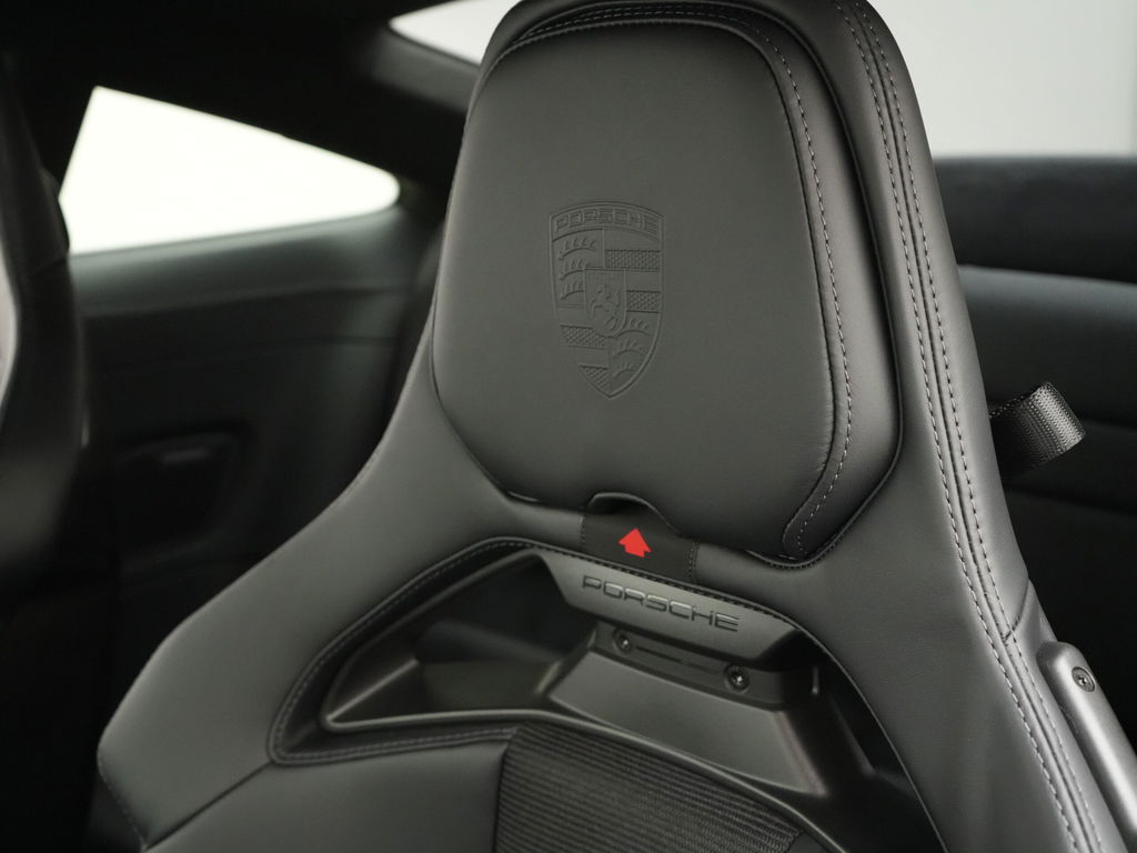 Porsche 992.2 GT3 Touring