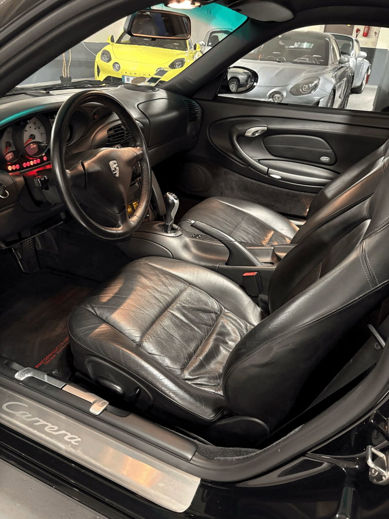 Porsche 996 Carrera