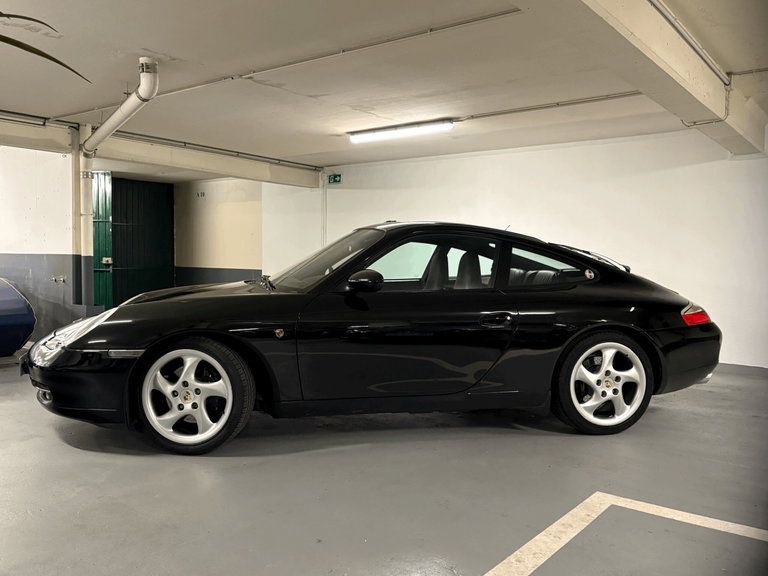 Porsche 996 Carrera