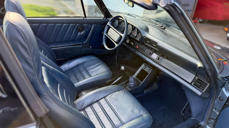 Porsche 911 Carrera 3.2 (US)