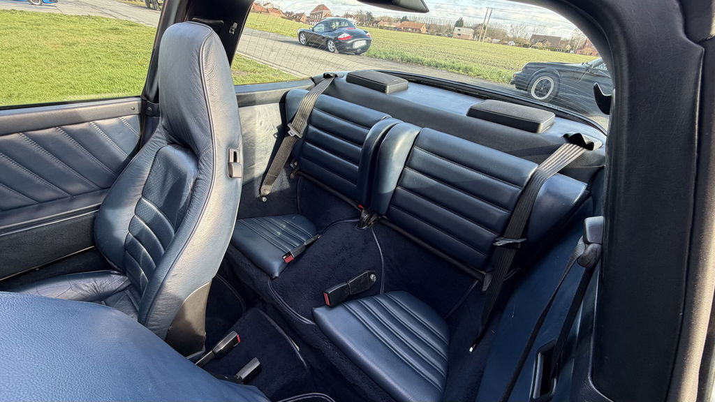 Porsche 911 Carrera 3.2 (US)