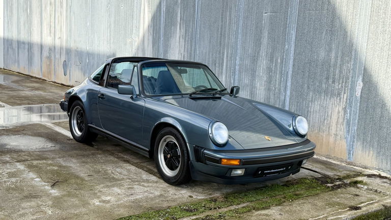 Porsche 911 Carrera 3.2 