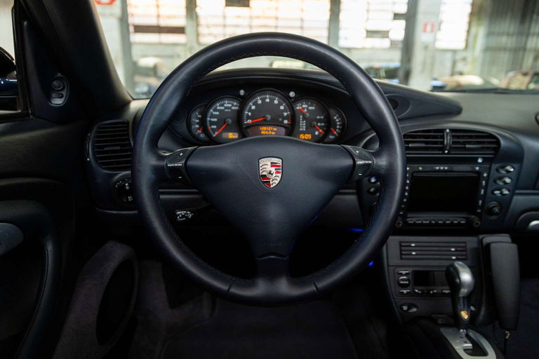 Porsche 996 Carrera 4S