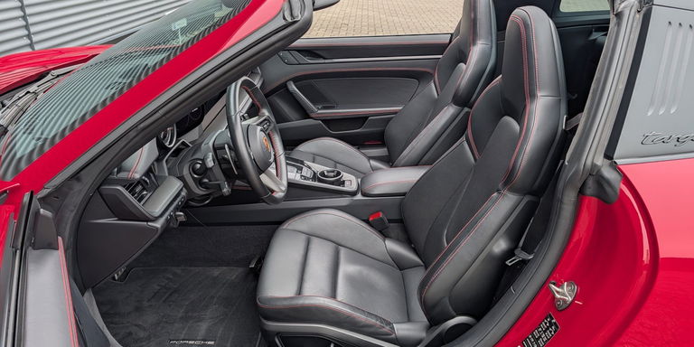 Porsche 992 Targa 4 GTS