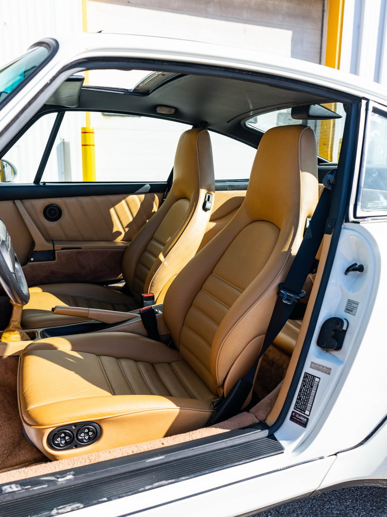 Porsche 964 Carrera 4 WTL