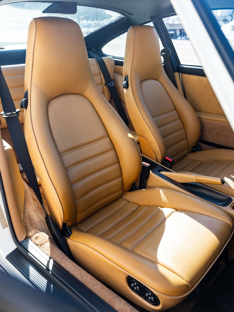 Porsche 964 Carrera 4 WTL
