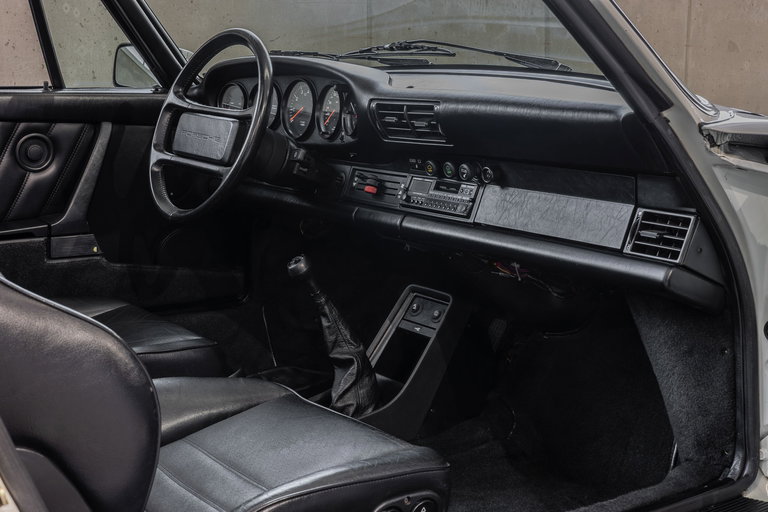 Porsche 911 Carrera 3.2 WTL