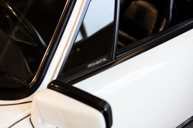 Porsche 911 Carrera 3.2 WTL