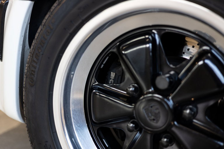 Porsche 911 Carrera 3.2 WTL