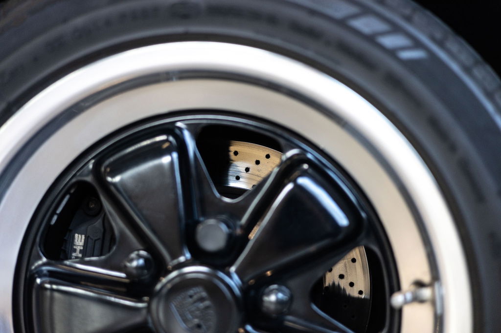 Porsche 911 Carrera 3.2 WTL