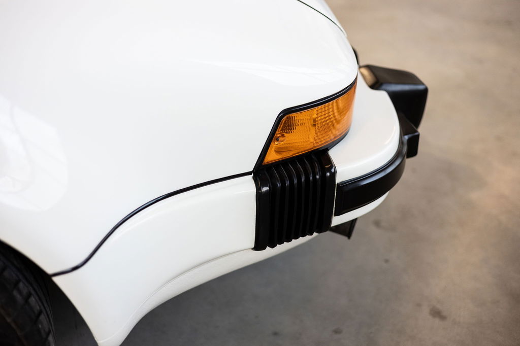 Porsche 911 Carrera 3.2 WTL