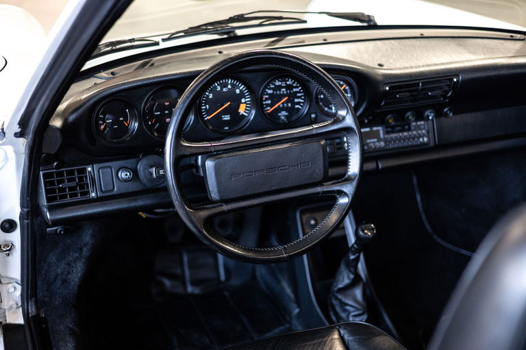 Porsche 911 Carrera 3.2 WTL