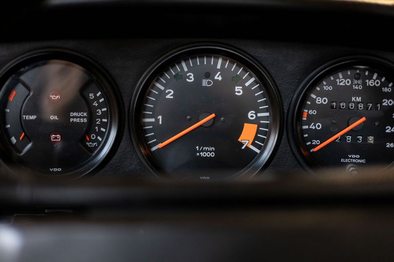 Porsche 911 Carrera 3.2 WTL