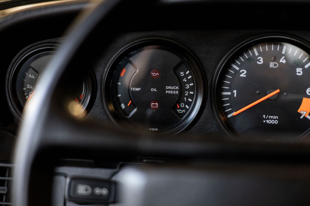 Porsche 911 Carrera 3.2 WTL