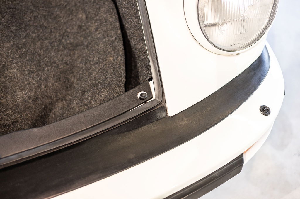 Porsche 911 Carrera 3.2 WTL