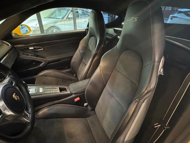 Porsche 981 Cayman GTS