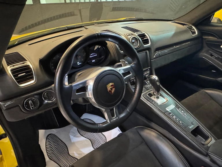 Porsche 981 Cayman GTS