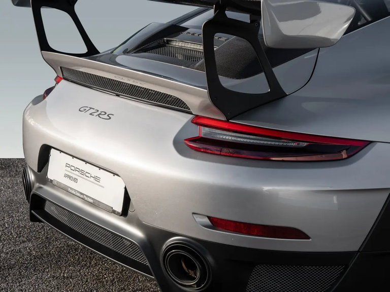 Porsche 991 GT2 RS