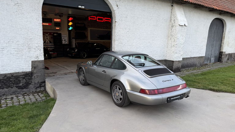 Porsche 964 Carrera 4