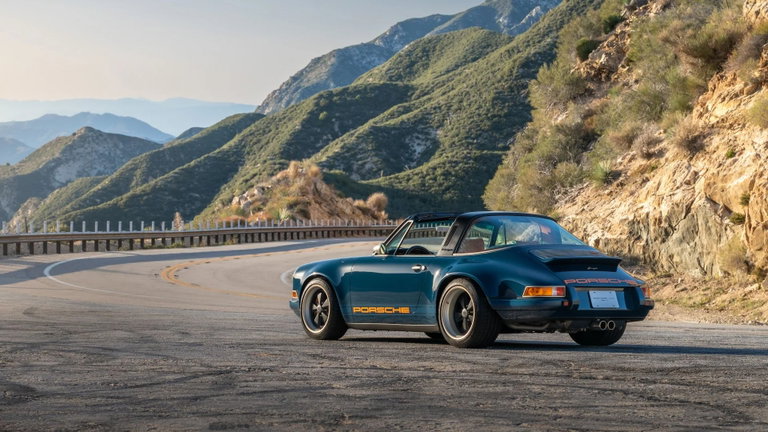 Porsche 911 Reimagined by Singer