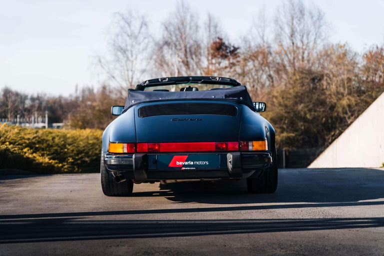 Porsche 911 Carrera 3.2