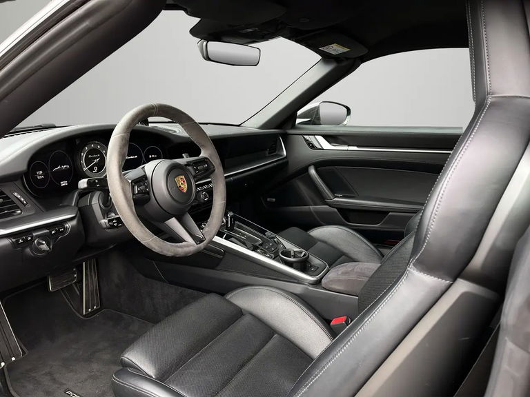 Porsche 992 Turbo S