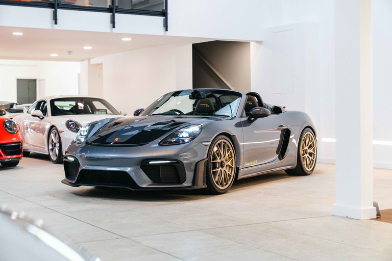 Porsche 718 Spyder RS