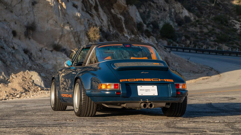 Porsche 911 Reimagined by Singer