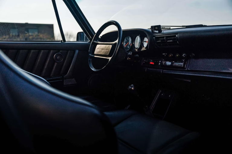 Porsche 911 Carrera 3.2