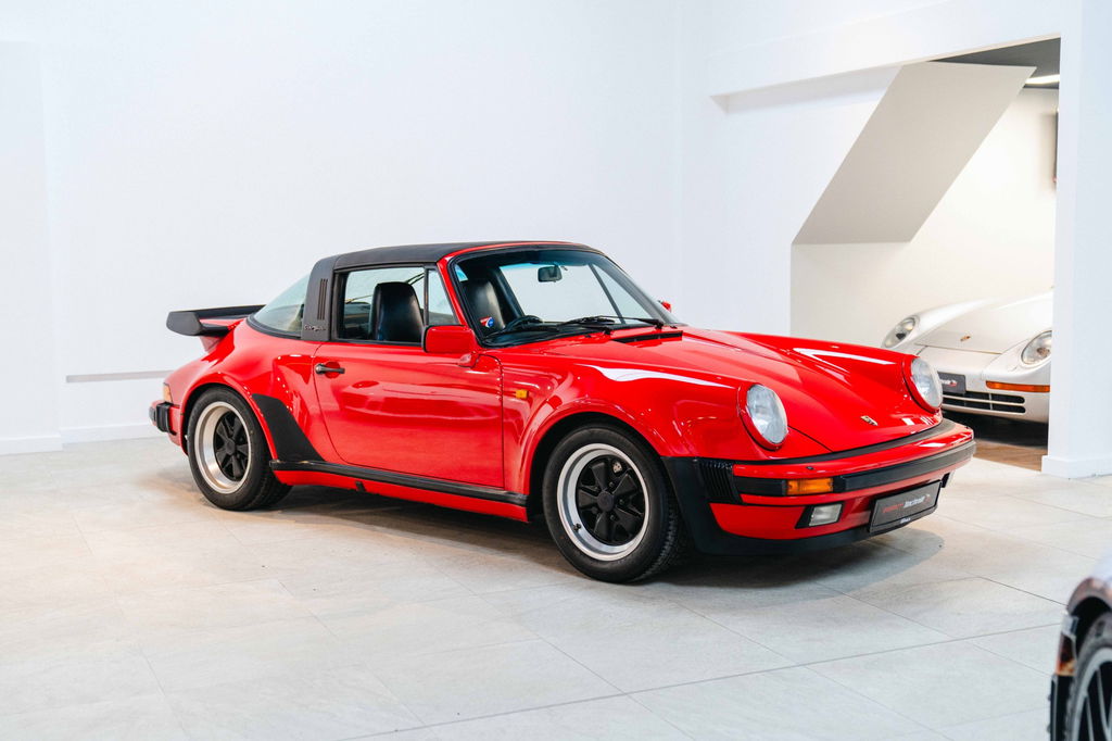 Porsche 911 Carrera 3.2 Supersport