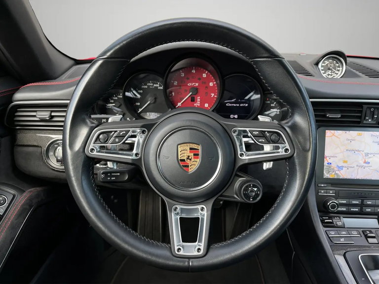 Porsche 991.2 Carrera GTS