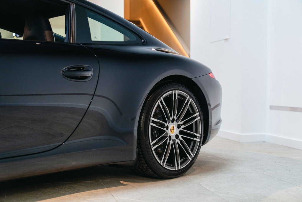 Porsche 991 Carrera Black Edition