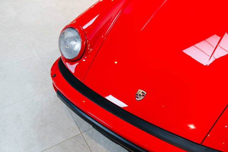 Porsche 911 Carrera 3.2 Supersport