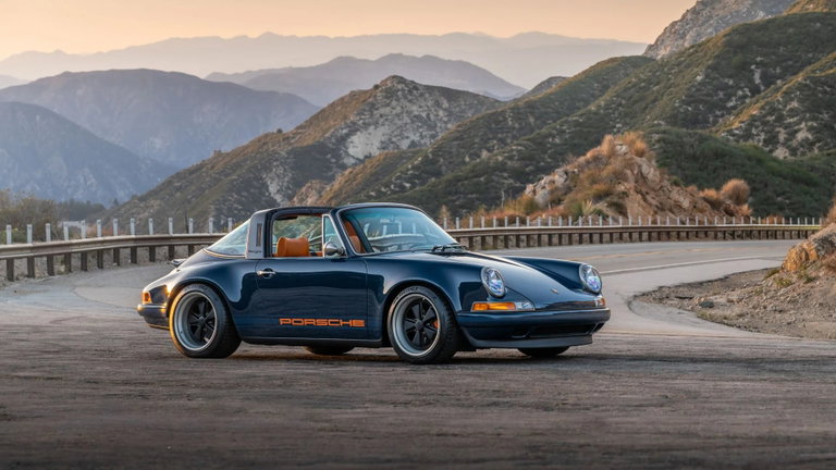 Porsche 911 Reimagined by Singer