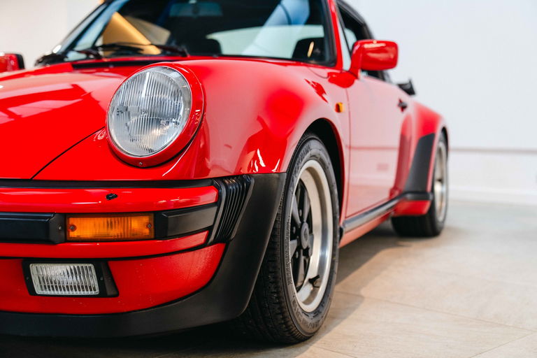 Porsche 911 Carrera 3.2 Supersport