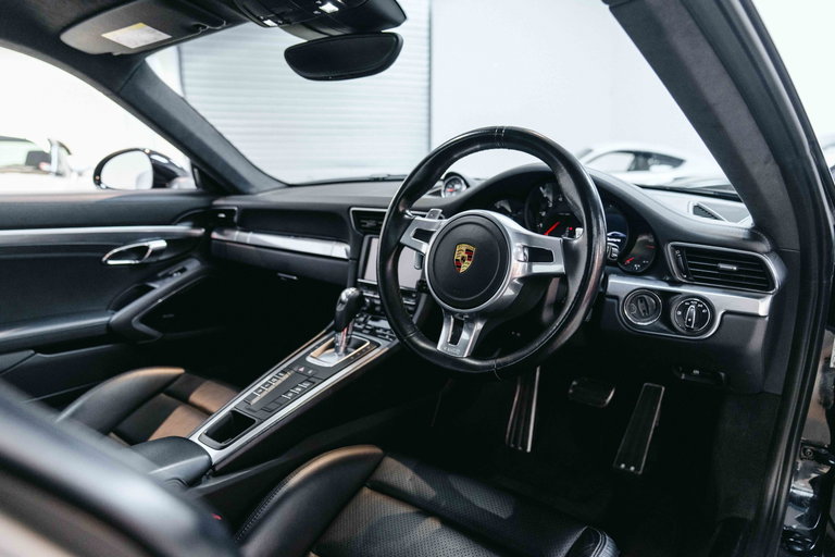 Porsche 991 Carrera Black Edition