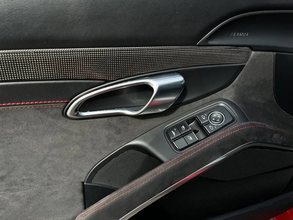 Porsche 991.2 Carrera GTS