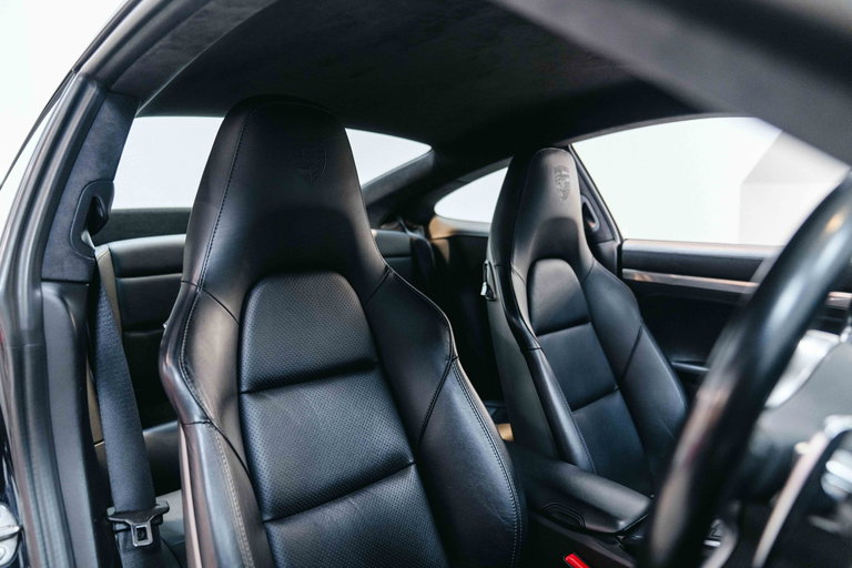 Porsche 991 Carrera Black Edition