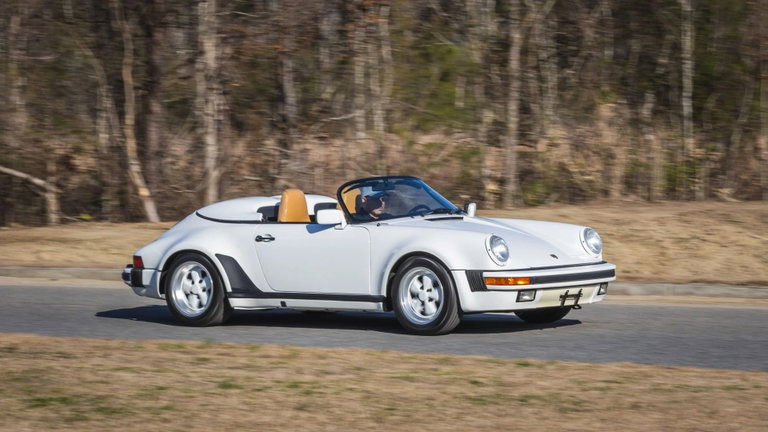 Porsche 911 Carrera 3.2 Speedster (US)
