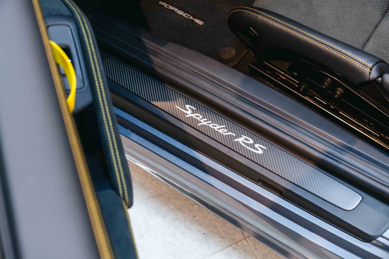 Porsche 718 Spyder RS